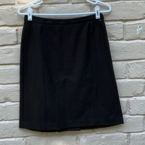 Take 50% OFF- The Limited Stretch Skirt, Size-4